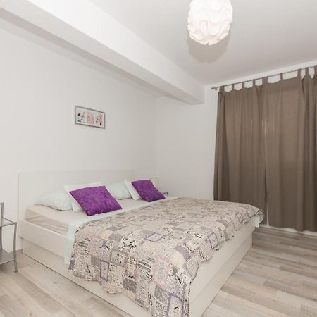 Nina Seaview Apartamento Baška Voda Exterior foto
